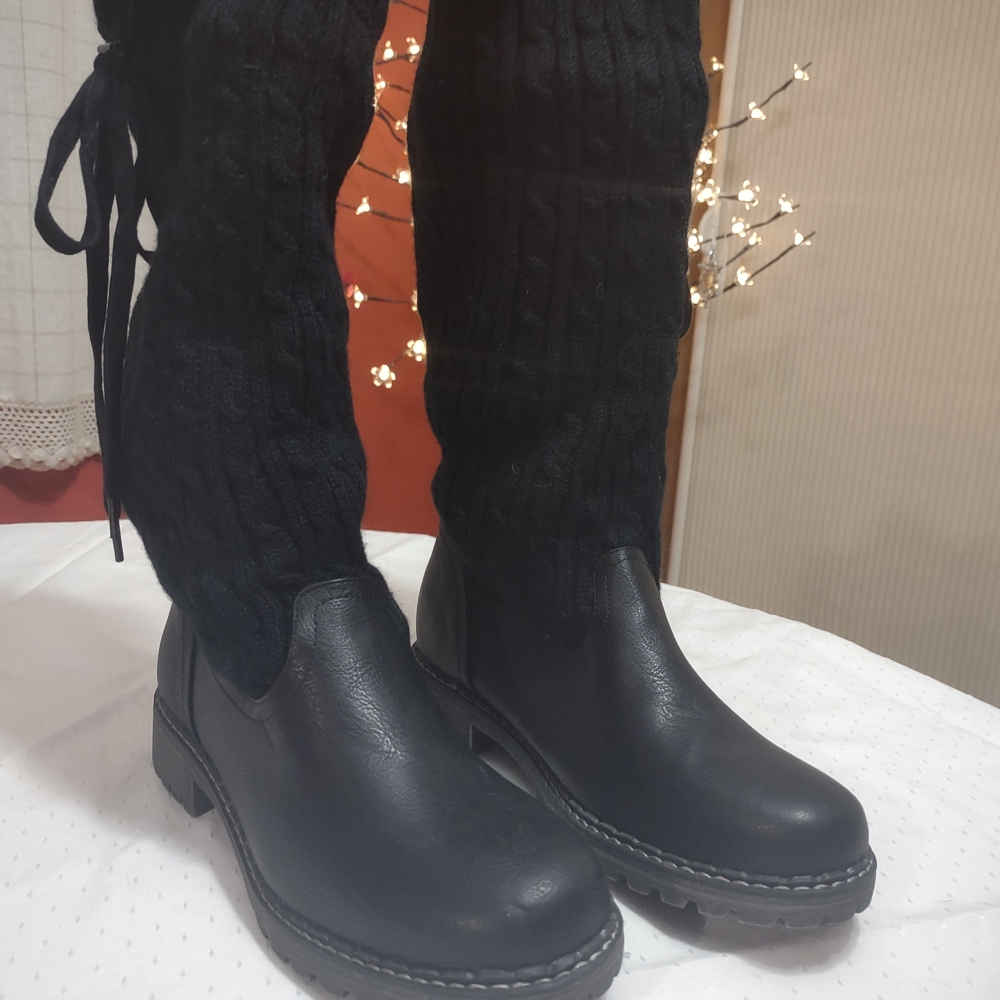 Stylish Black Women's Winter Boots